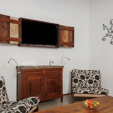 Etchola - Moutchic -3 Etoiles * 라카노오세앙